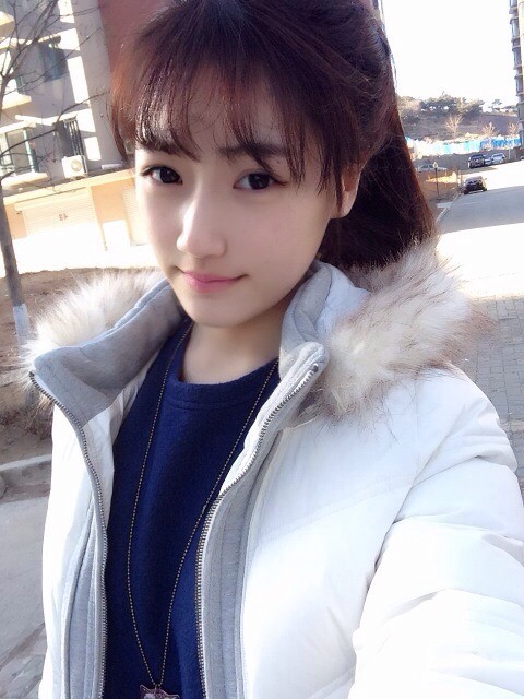芭比娃娃外围女